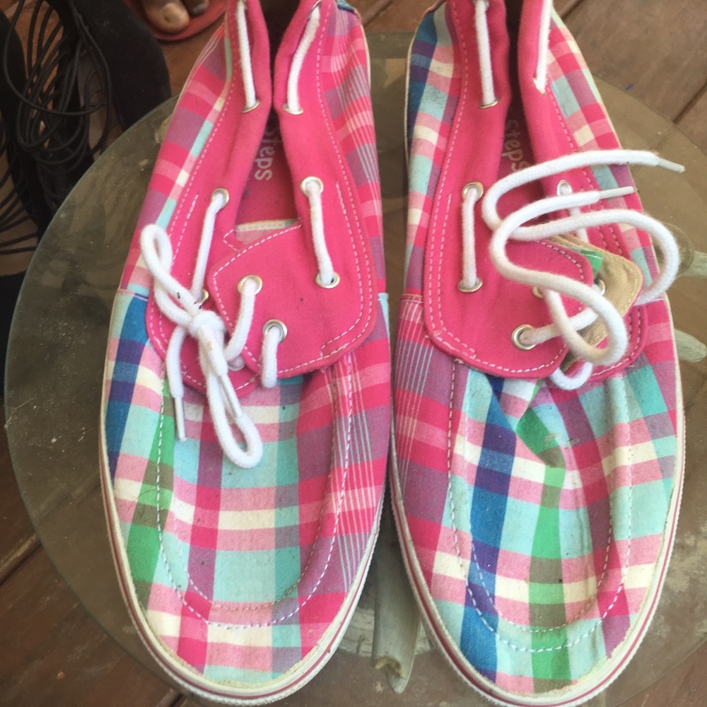 Plaid shoes
